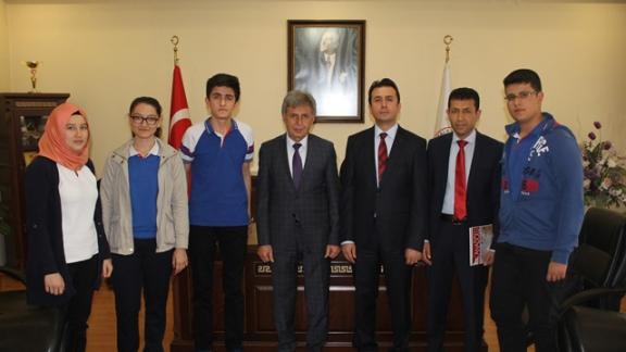 Kırıkkale Atatürk Anadolu Lisesi İl Milli Eğitim Müdürü İsmail ÇETİNi Ziyaret Etti