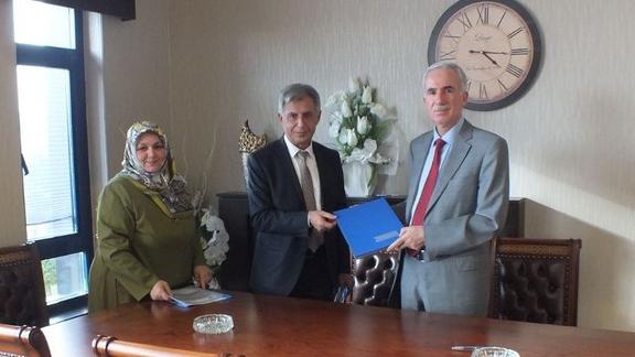 Kırıkkale Üniversitesi ile İl Milli Eğitim Müdürlüğü arasında FEN VE SOSYAL PROJE OKULU için protokol imzalandı...