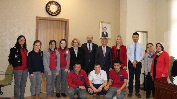 Kırıkkale Milli Eğitim Müdürlüğü Meslek Lisesi Öğrencilerini Staj İçin Avrupa´ya Gönderiyor...