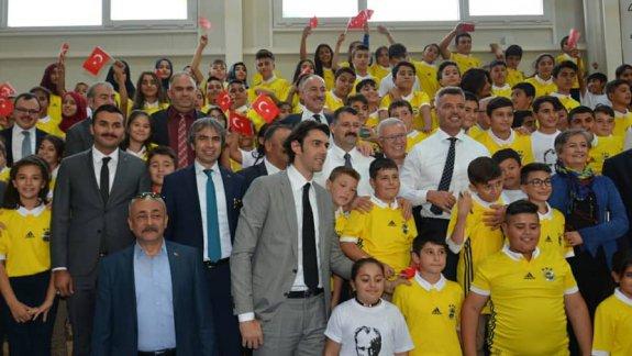 Milli Eğitim Müdürümüz Yusuf Tüfekçi,  Delice İlçesi Çerikli Atatürk İlk ve Orta Okulu Spor Salonu Açılışına Katıldı