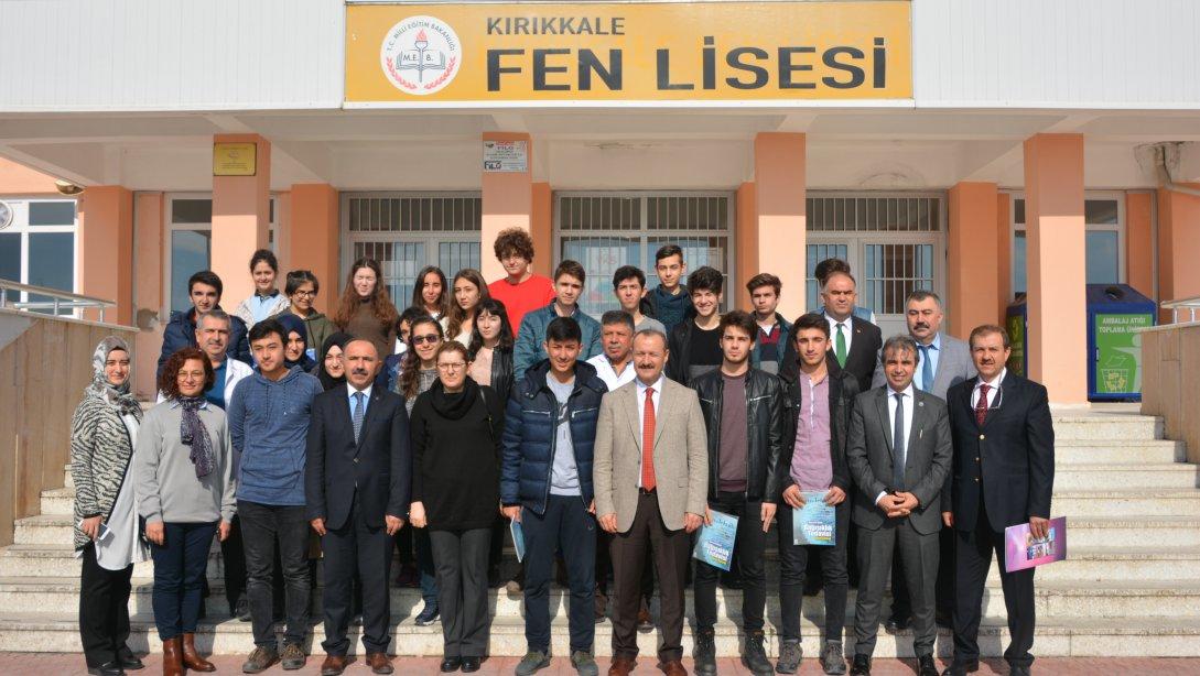Kırıkkale Üniversitesi Rektörü Prof. Dr. Sayın Ersan Aslan Kırıkkale Fen Lisesinde Gelecek Bilimdir Konulu Bir Seminer Verdi