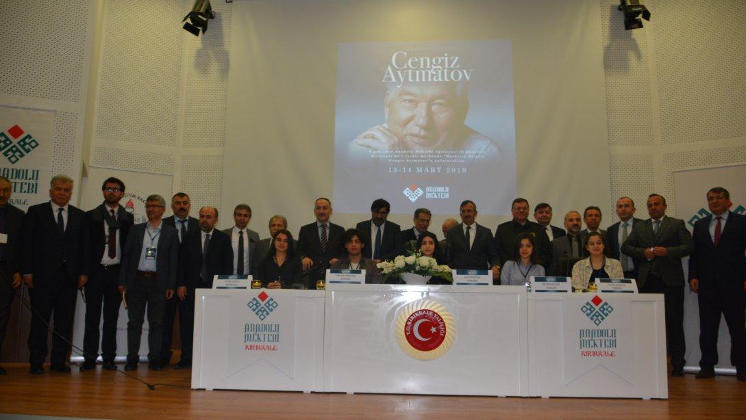 Kırıkkalede, Anadolu Mektebinin Öncülüğünde,   Bozkırın Bilgesi Cengiz Aytmatov Programı Düzenlendi